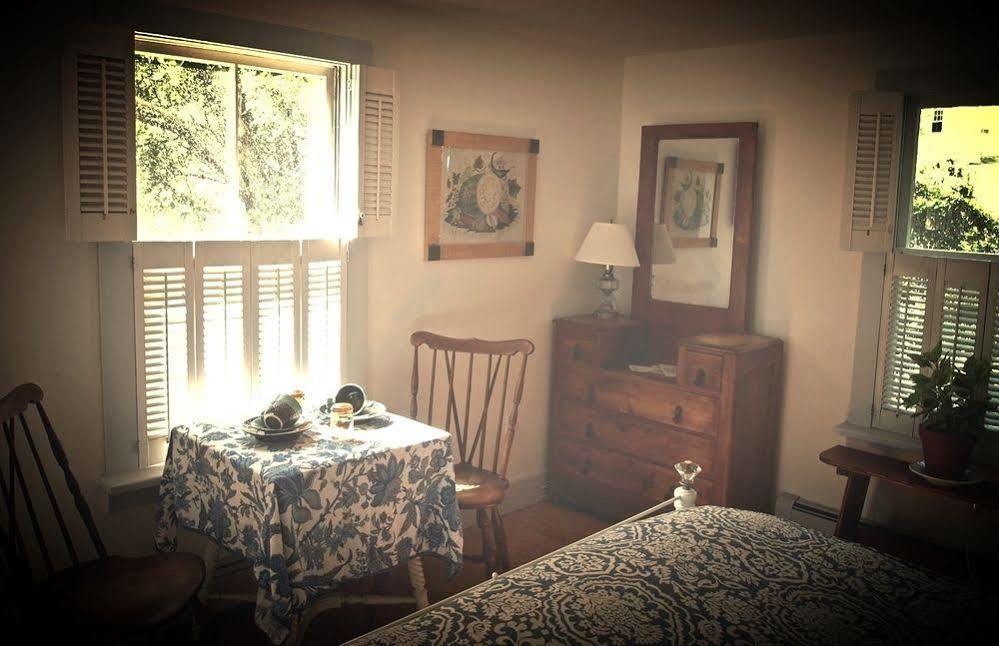 Sea Breeze Inn New Shoreham Buitenkant foto